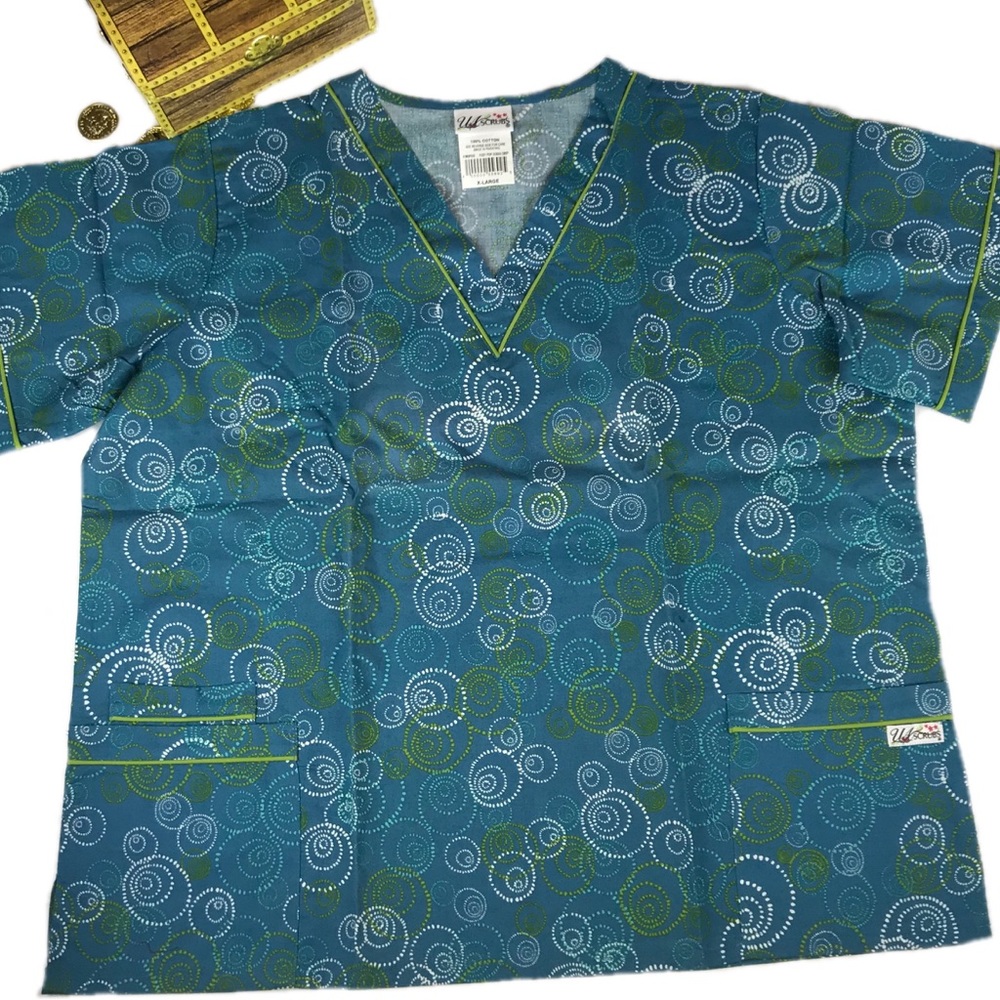 NWOT UA Scrubs Fizzy Pop Ocean Deep Size XL